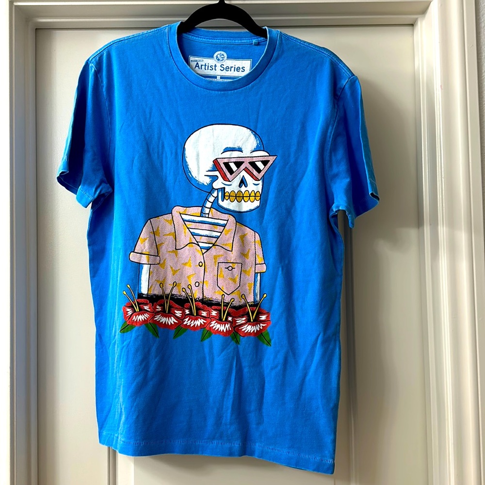 Lucky brand t-shirt